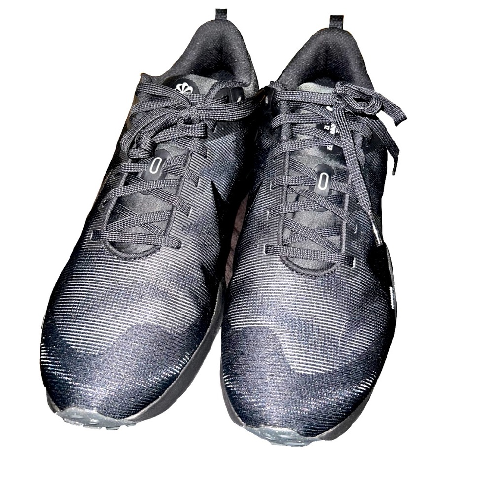 New 10.5 Nike Men’s Running Shoes